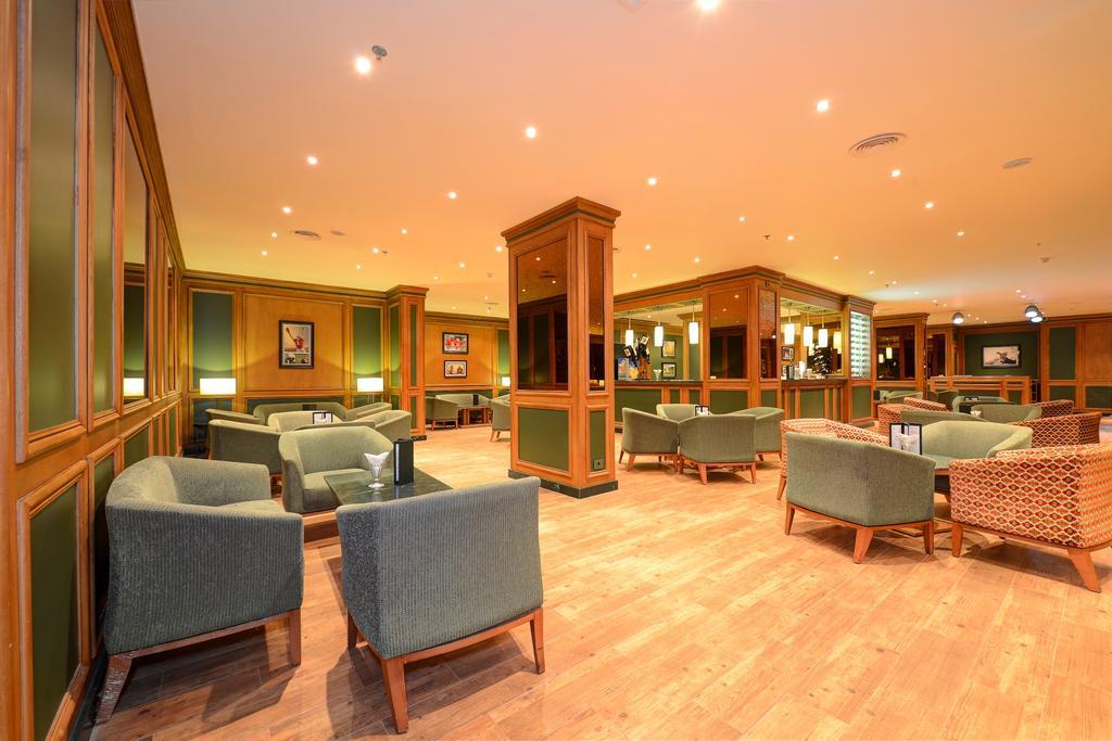 فندق وسبا ستيلا دي ماري بيتش شرم الشيخ المظهر الخارجي الصورة The lounge at the airport