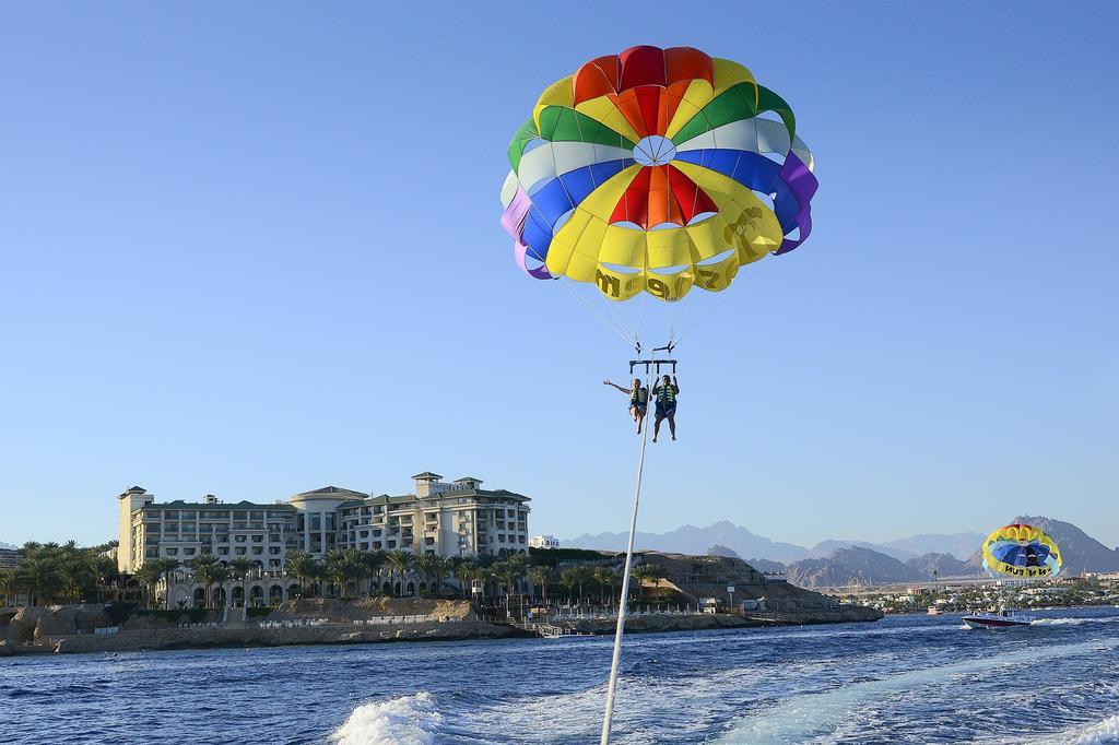 فندق وسبا ستيلا دي ماري بيتش شرم الشيخ المظهر الخارجي الصورة Parasailing in Egypt